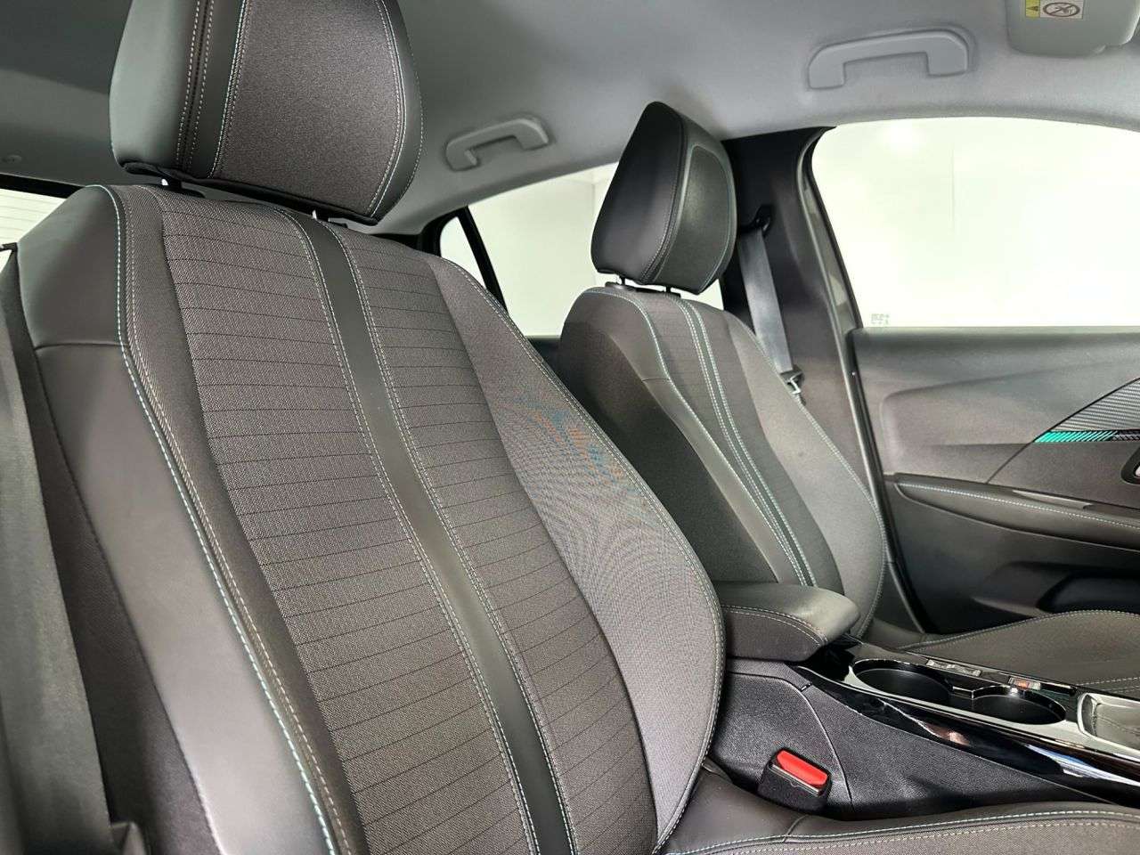2022 PEUGEOT 208 2022 PEUGEOT 208