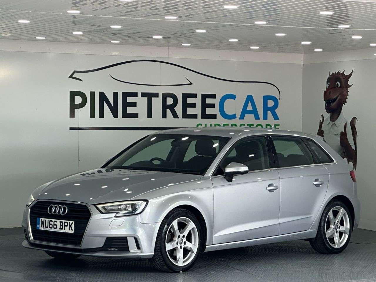 A 2016 AUDI A3 1.4 TFSI CoD Sport Sportback 5dr Petrol Manual Euro 6 (s/s) (150 ps) A 2016 AUDI A3 1.4 TFSI CoD Sport Sportback 5dr Petrol Manual Euro 6 (s/s) (150 ps)