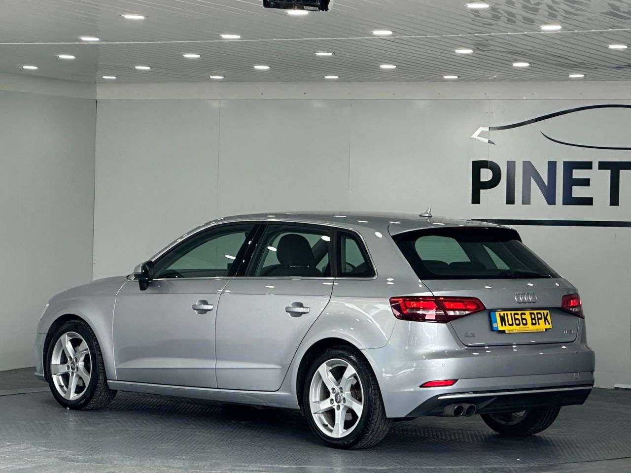 2016 AUDI A3 2016 AUDI A3