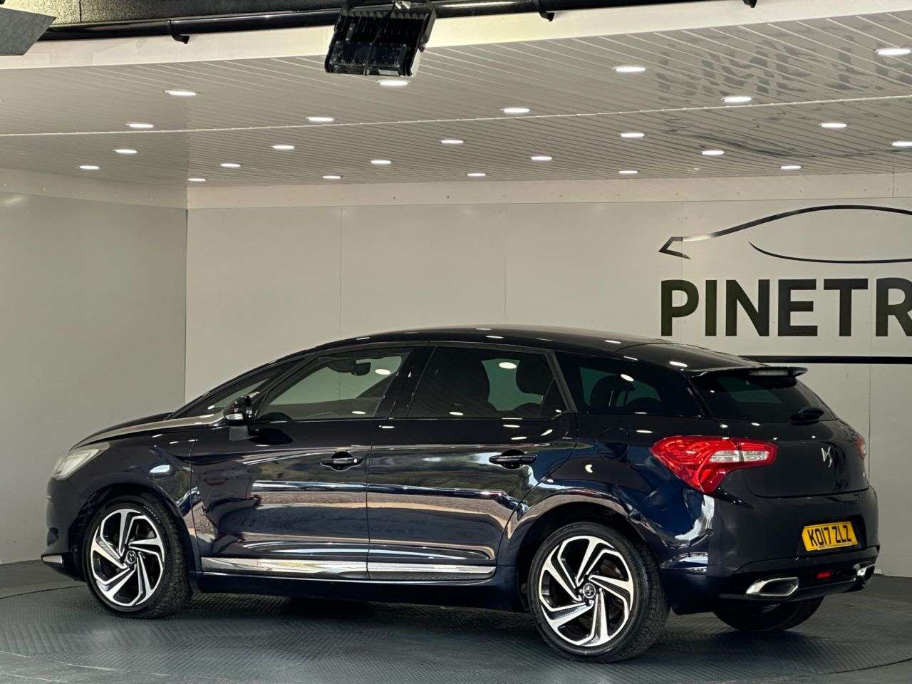 2017 DS AUTOMOBILES DS 5 2017 DS AUTOMOBILES DS 5