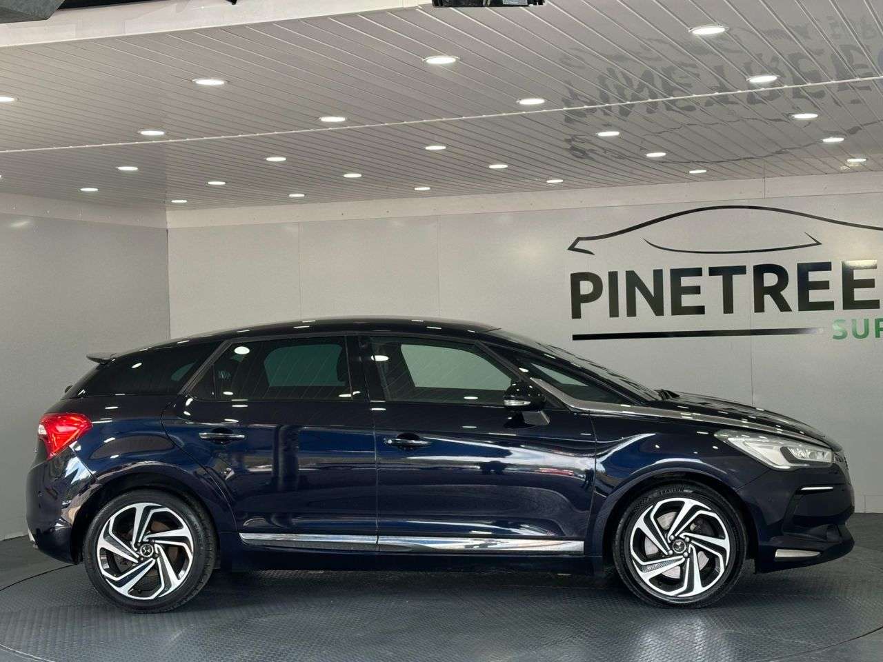 2017 DS AUTOMOBILES DS 5 2017 DS AUTOMOBILES DS 5