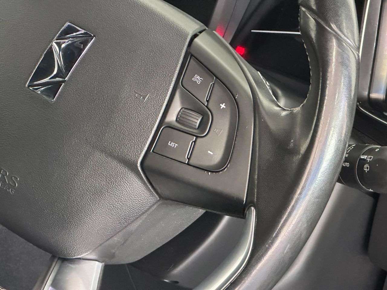 2017 DS AUTOMOBILES DS 5 2017 DS AUTOMOBILES DS 5