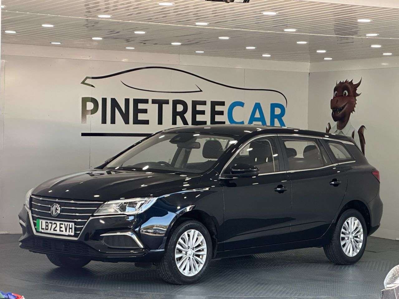 A 2022 MG MG5 61.1kWh Excite Long Range Estate 5dr Electric Auto (156 ps) A 2022 MG MG5 61.1kWh Excite Long Range Estate 5dr Electric Auto (156 ps)