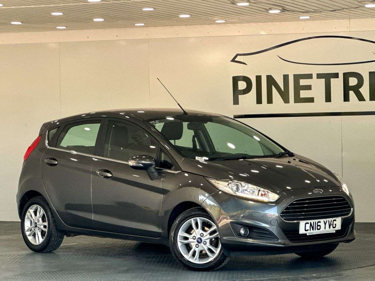A 2016 FORD FIESTA 1.5 TDCi Zetec Hatchback 5dr Diesel Manual Euro 6 (75 ps) A 2016 FORD FIESTA 1.5 TDCi Zetec Hatchback 5dr Diesel Manual Euro 6 (75 ps)