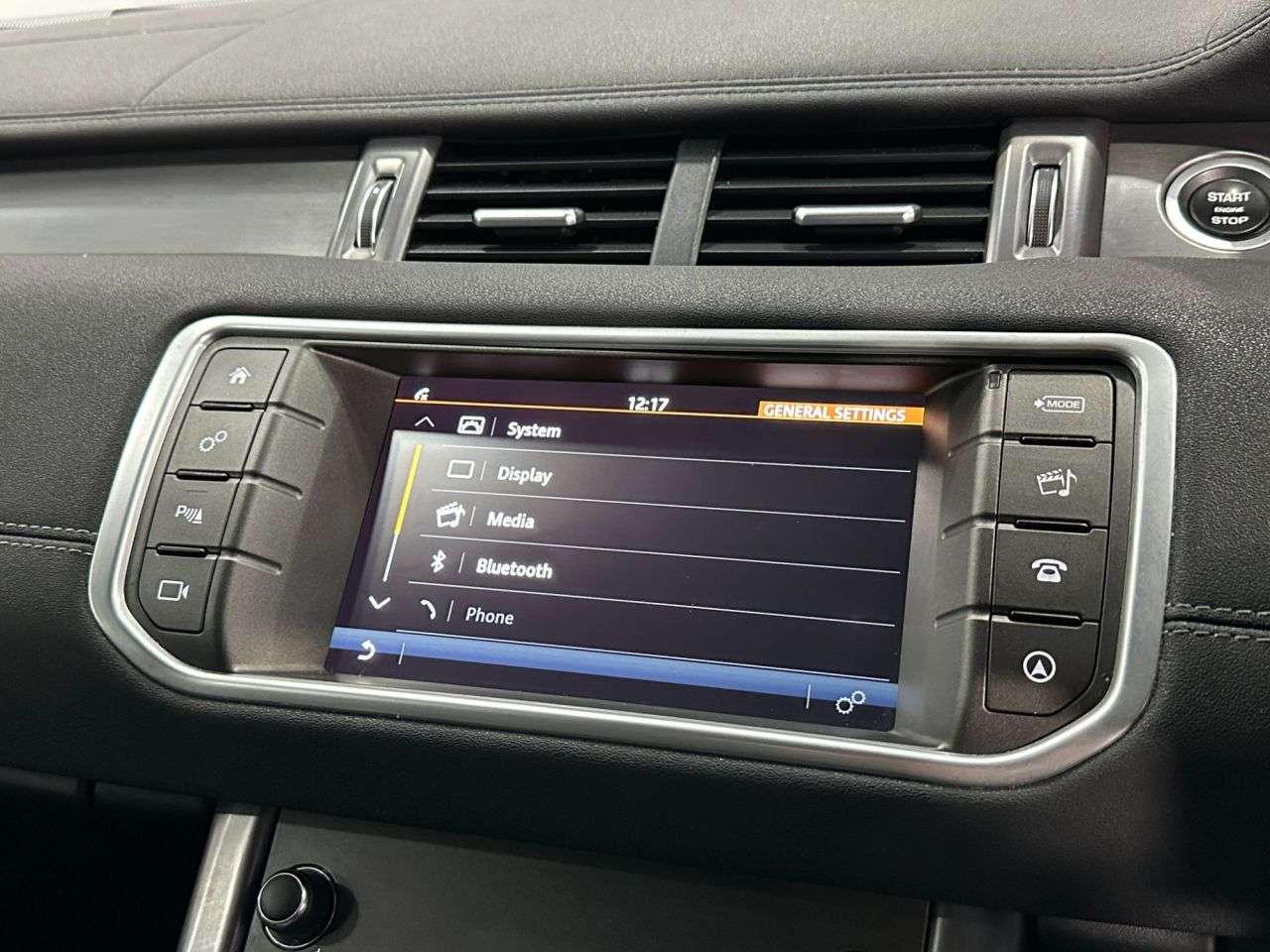 2018 LAND ROVER RANGE ROVER EVOQUE 2018 LAND ROVER RANGE ROVER EVOQUE
