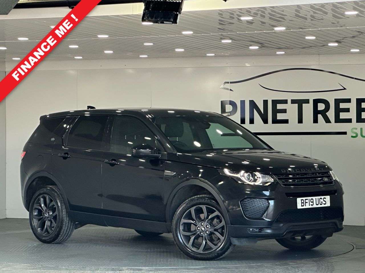 A 2019 LAND ROVER DISCOVERY SPORT 2.0 TD4 Landmark SUV 5dr Diesel Auto 4WD Euro 6 (s/s) (180 ps) A 2019 LAND ROVER DISCOVERY SPORT 2.0 TD4 Landmark SUV 5dr Diesel Auto 4WD Euro 6 (s/s) (180 ps)