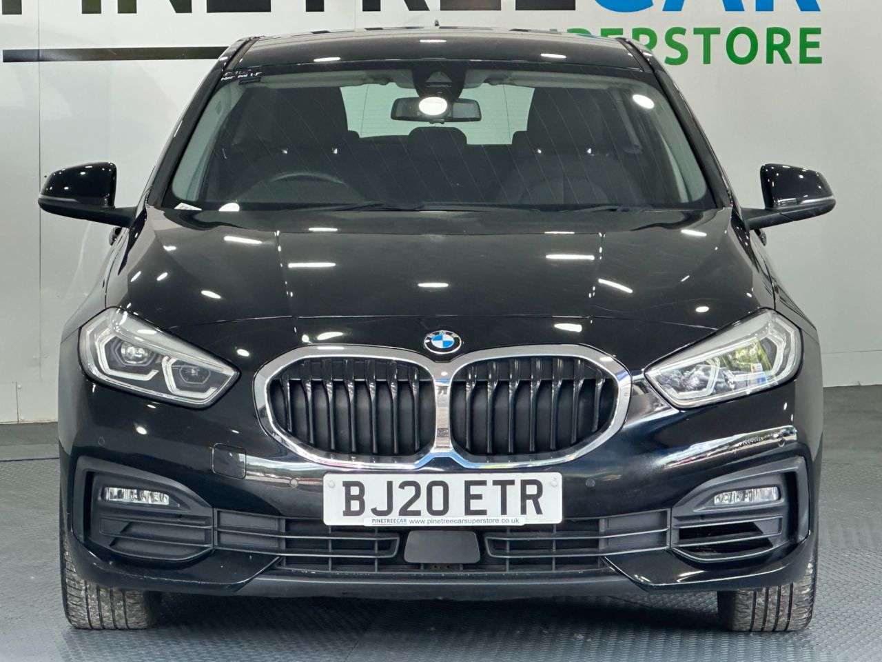 A 2020 BMW 1 SERIES 1.5 118i SE Hatchback 5dr Petrol DCT Euro 6 (s/s) (140 ps) A 2020 BMW 1 SERIES 1.5 118i SE Hatchback 5dr Petrol DCT Euro 6 (s/s) (140 ps)