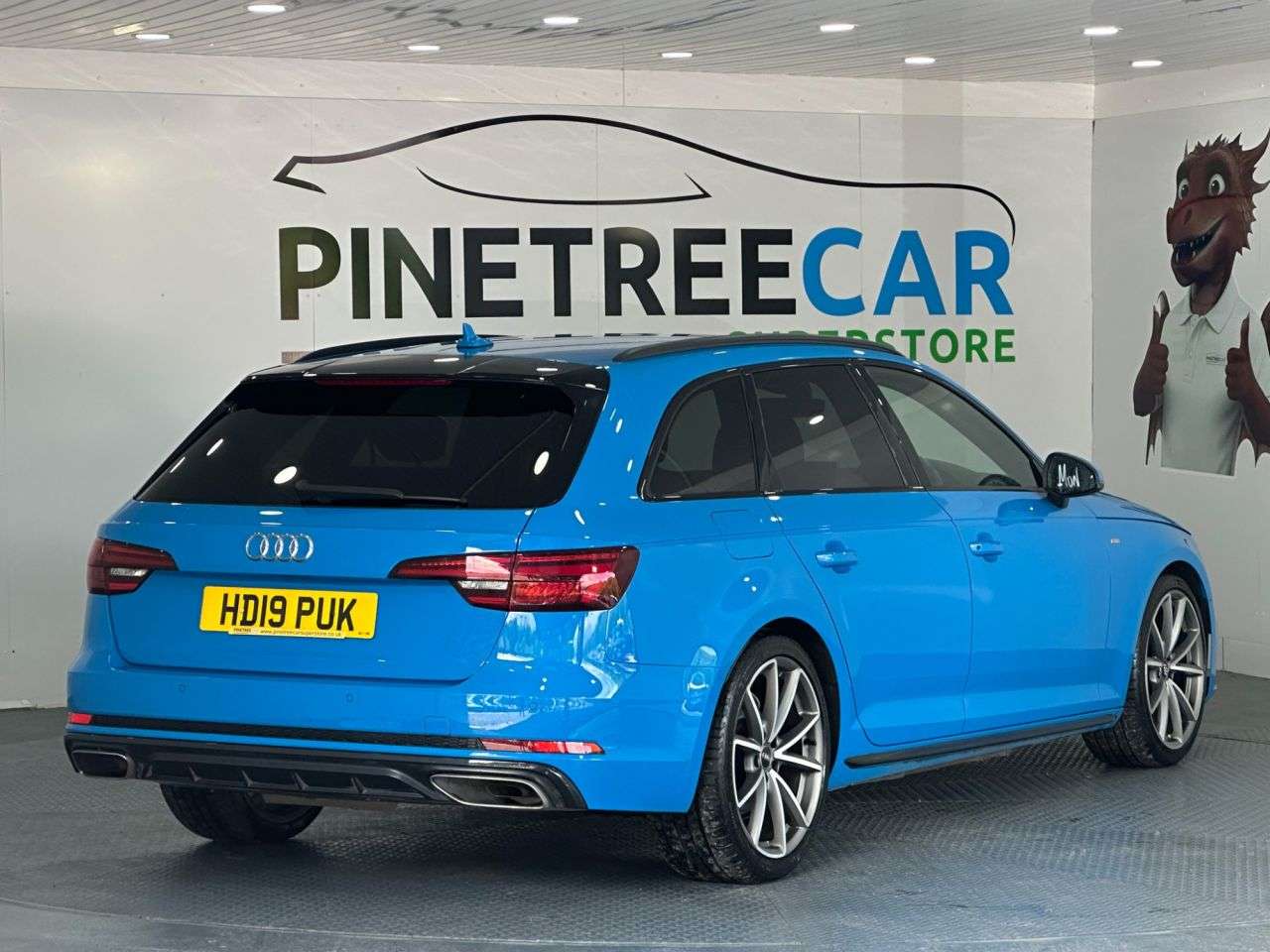 2019 AUDI A4 AVANT 2019 AUDI A4 AVANT