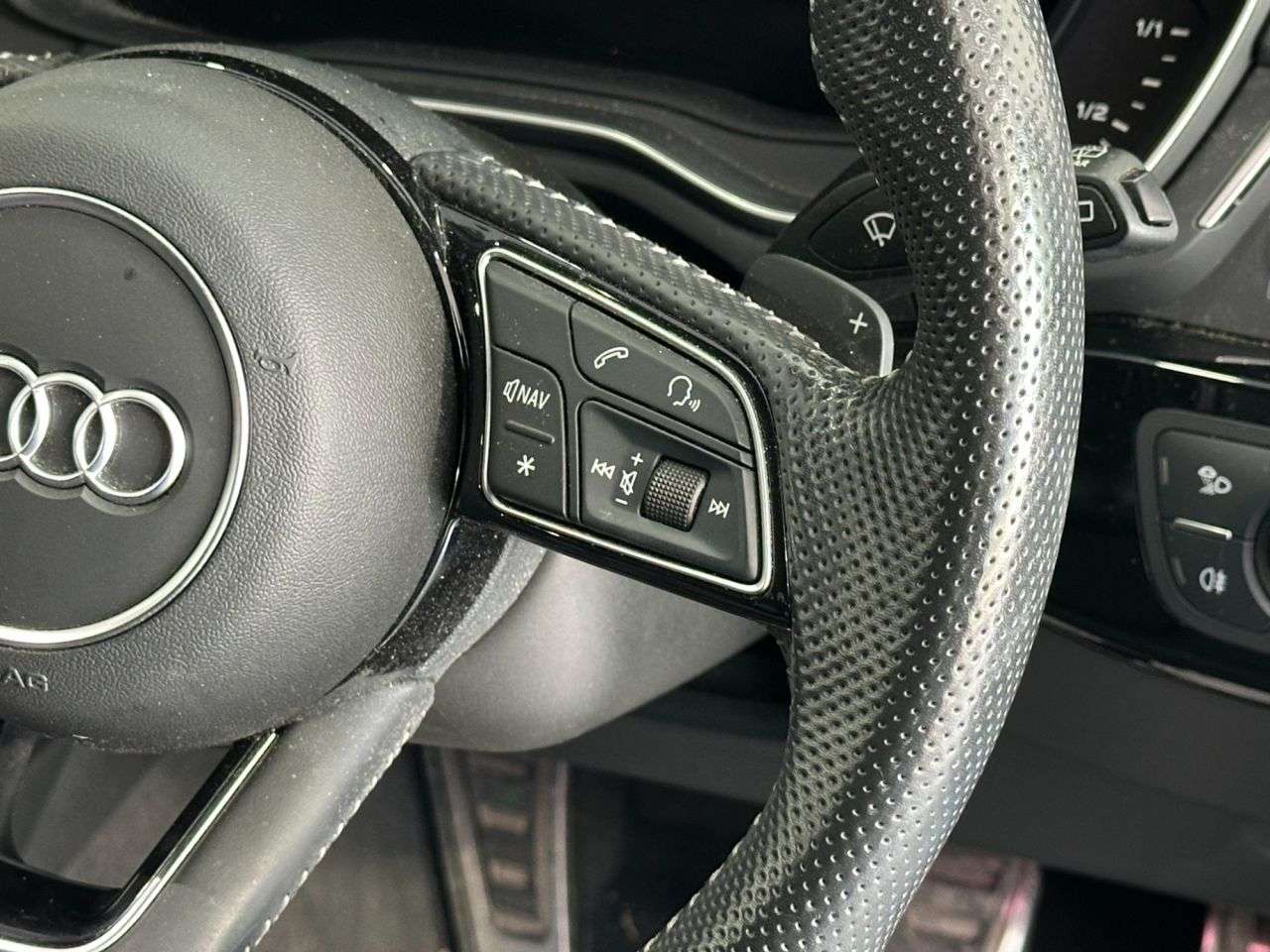 2019 AUDI A4 AVANT 2019 AUDI A4 AVANT