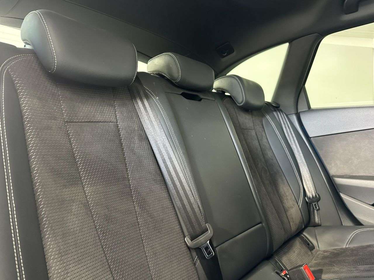 2019 AUDI A4 AVANT 2019 AUDI A4 AVANT
