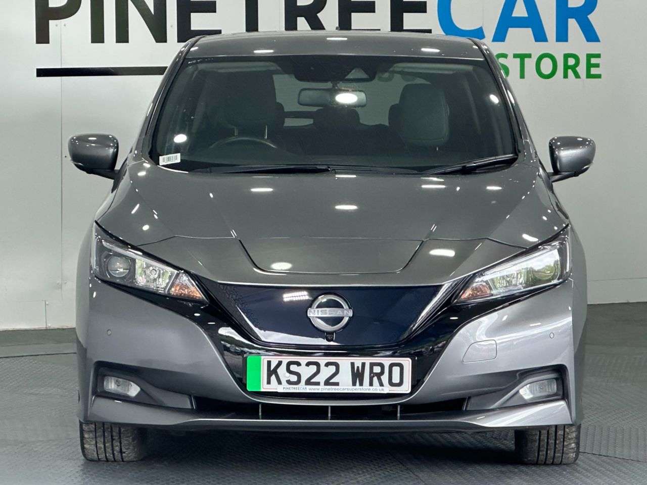 A 2022 NISSAN LEAF 39kWh N-Connecta Hatchback 5dr Electric Auto (150 ps) A 2022 NISSAN LEAF 39kWh N-Connecta Hatchback 5dr Electric Auto (150 ps)