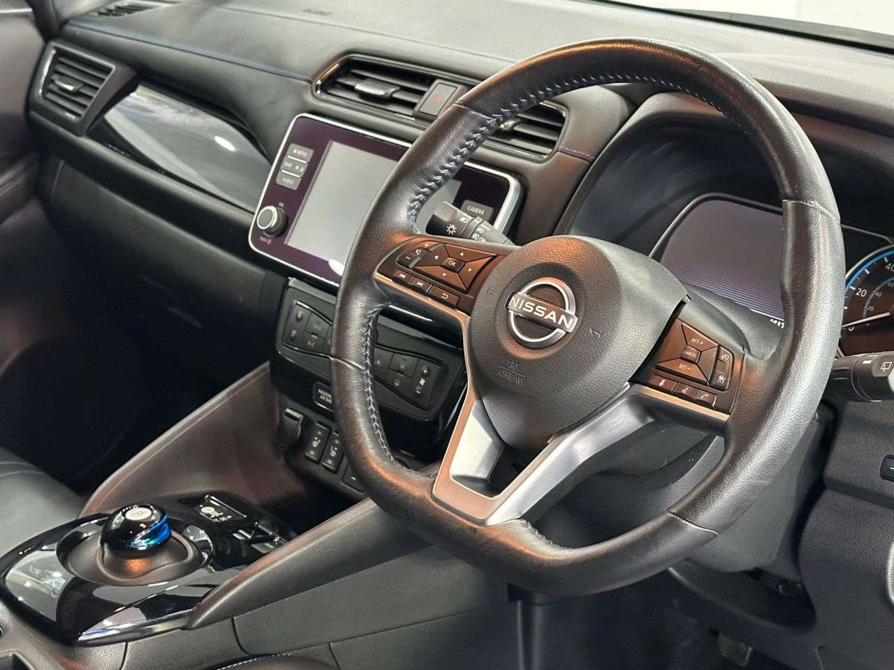 2022 NISSAN LEAF 2022 NISSAN LEAF