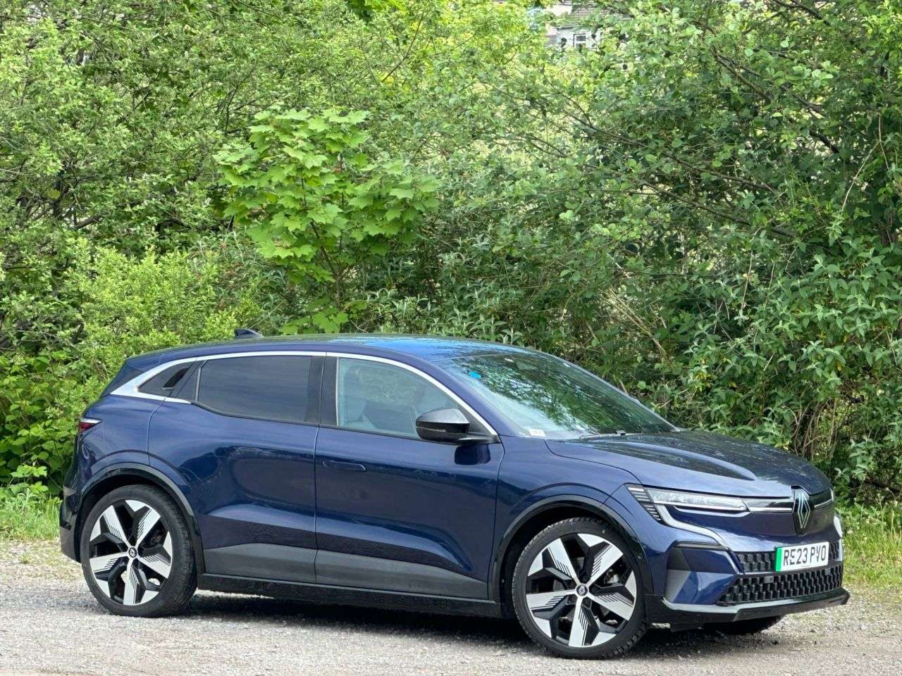 A 2023 RENAULT MEGANE E-TECH 60kWh techno Hatchback 5dr Electric Auto (optimum charge) (220 ps) A 2023 RENAULT MEGANE E-TECH 60kWh techno Hatchback 5dr Electric Auto (optimum charge) (220 ps)