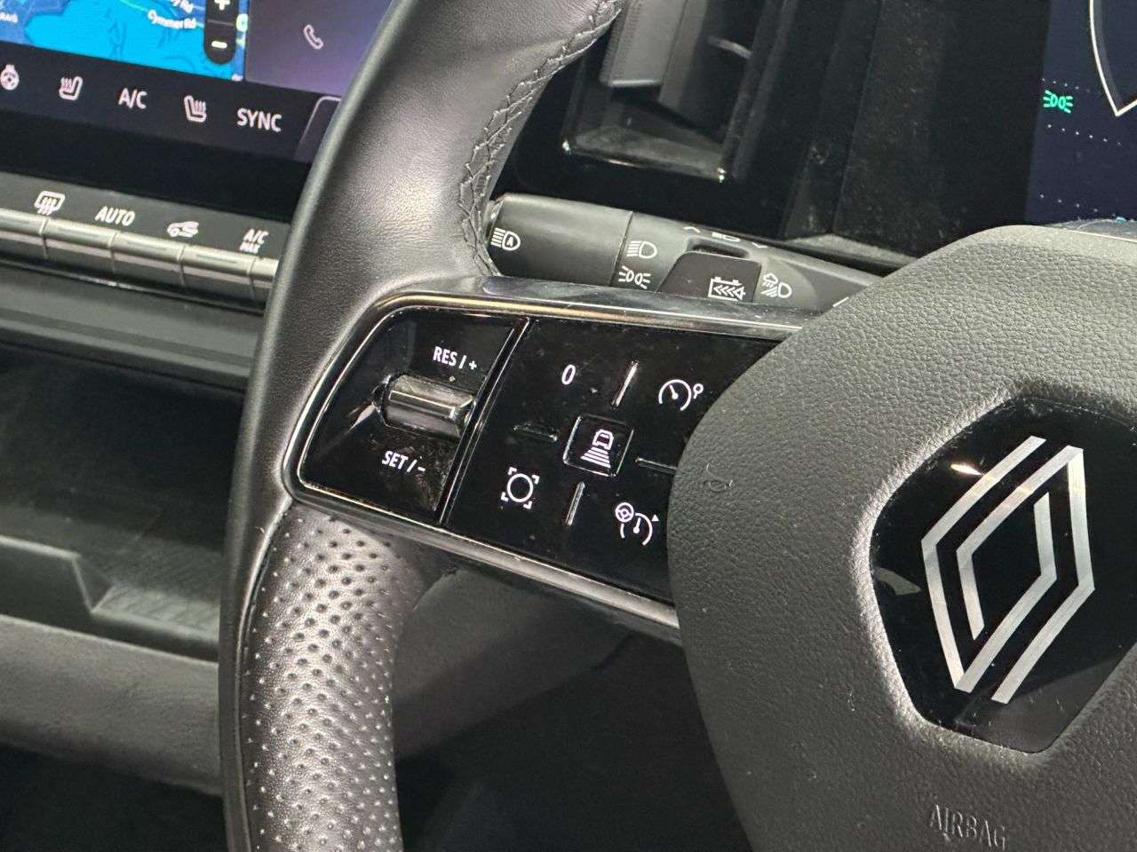 2023 RENAULT MEGANE E-TECH 2023 RENAULT MEGANE E-TECH