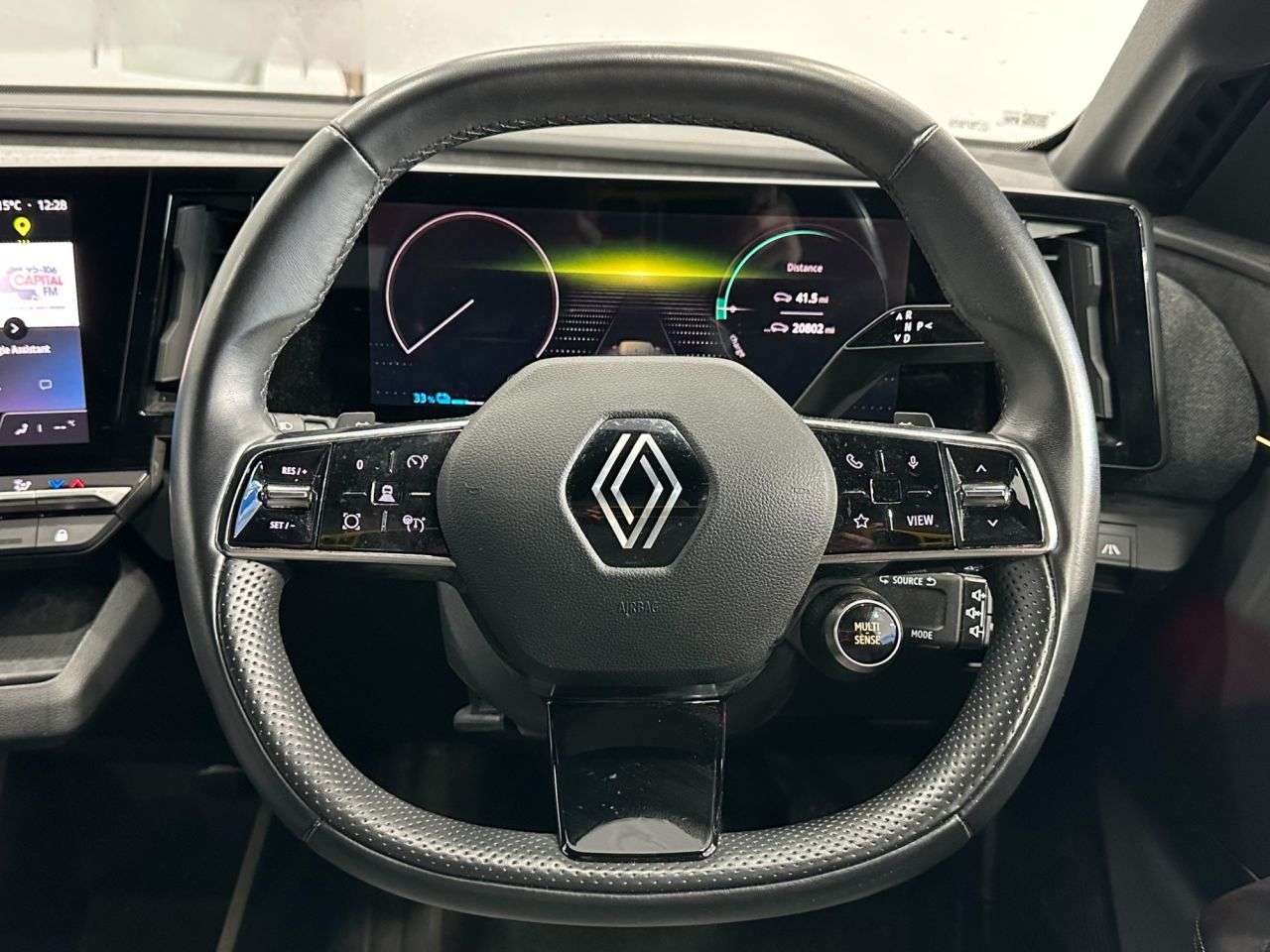 2023 RENAULT MEGANE E-TECH 2023 RENAULT MEGANE E-TECH