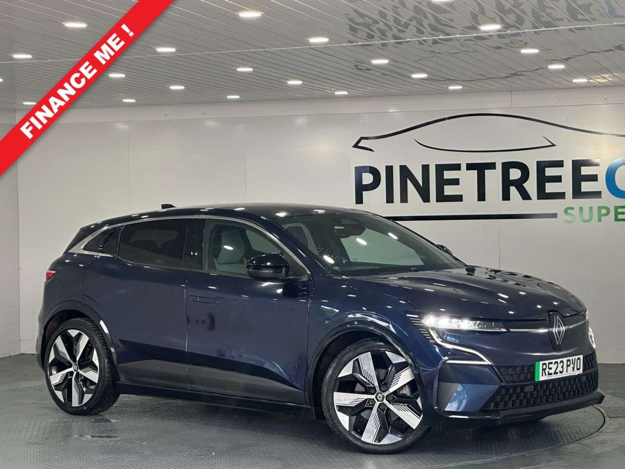 2023 RENAULT MEGANE E-TECH 2023 RENAULT MEGANE E-TECH