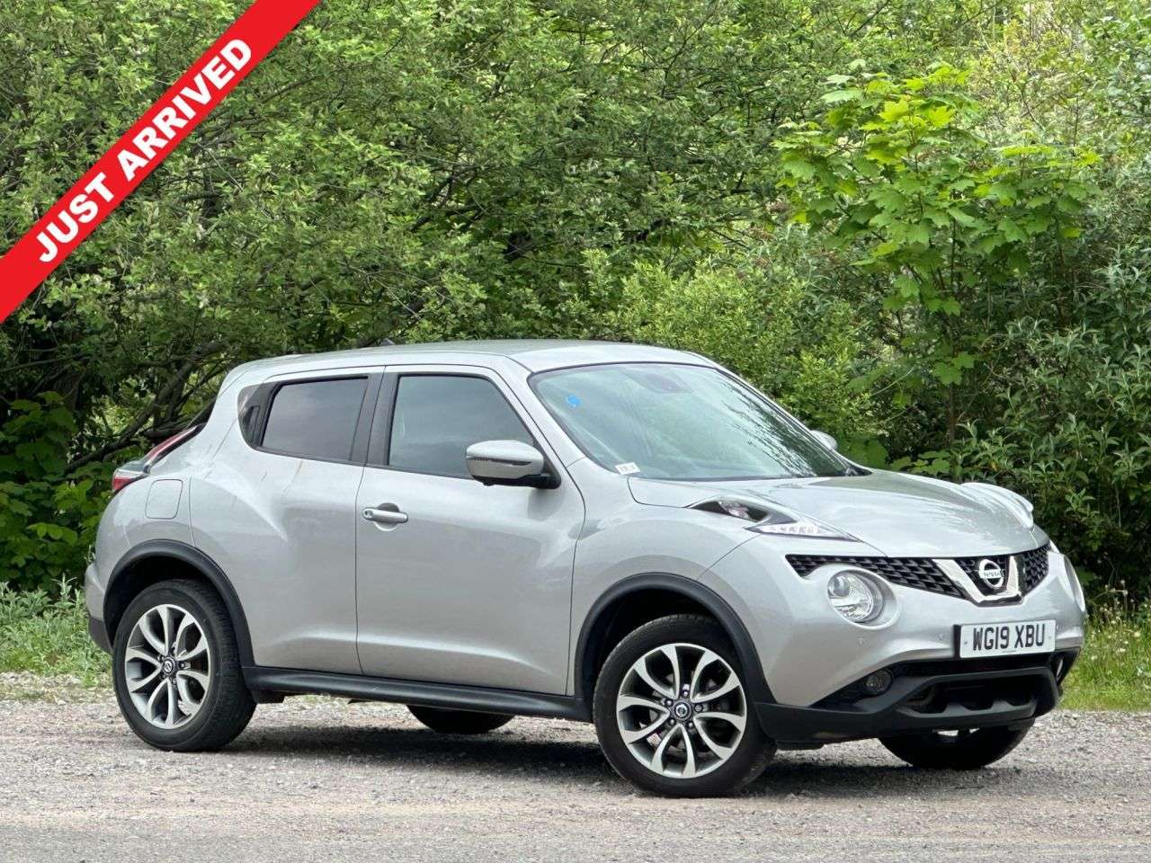A 2019 NISSAN JUKE 1.6 Tekna SUV 5dr Petrol XTRON Euro 6 (117 ps) A 2019 NISSAN JUKE 1.6 Tekna SUV 5dr Petrol XTRON Euro 6 (117 ps)
