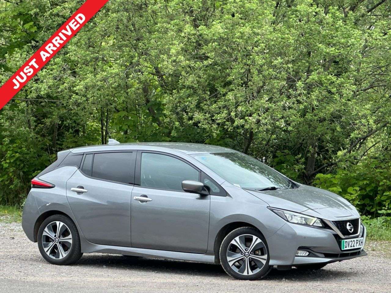 A 2022 NISSAN LEAF 40kWh Tekna Hatchback 5dr Electric Auto (150 ps) A 2022 NISSAN LEAF 40kWh Tekna Hatchback 5dr Electric Auto (150 ps)