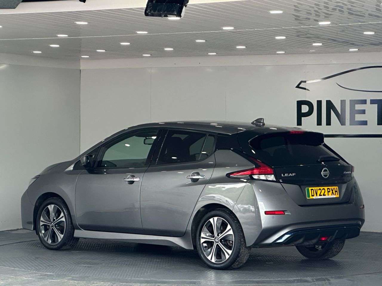 2022 NISSAN LEAF 2022 NISSAN LEAF