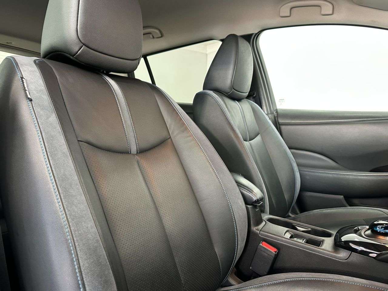 2022 NISSAN LEAF 2022 NISSAN LEAF