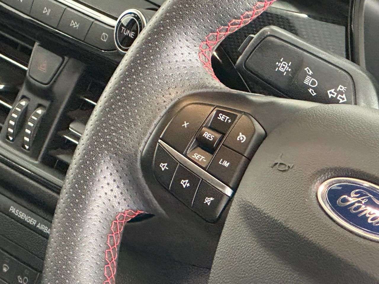 2021 FORD KUGA 2021 FORD KUGA