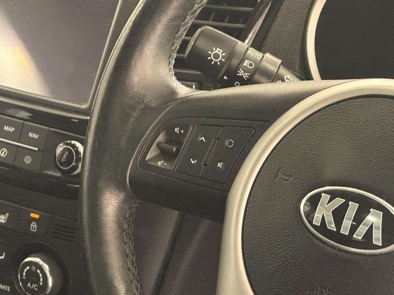 2017 KIA VENGA 2017 KIA VENGA