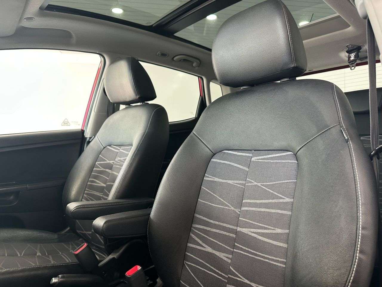2017 KIA VENGA 2017 KIA VENGA