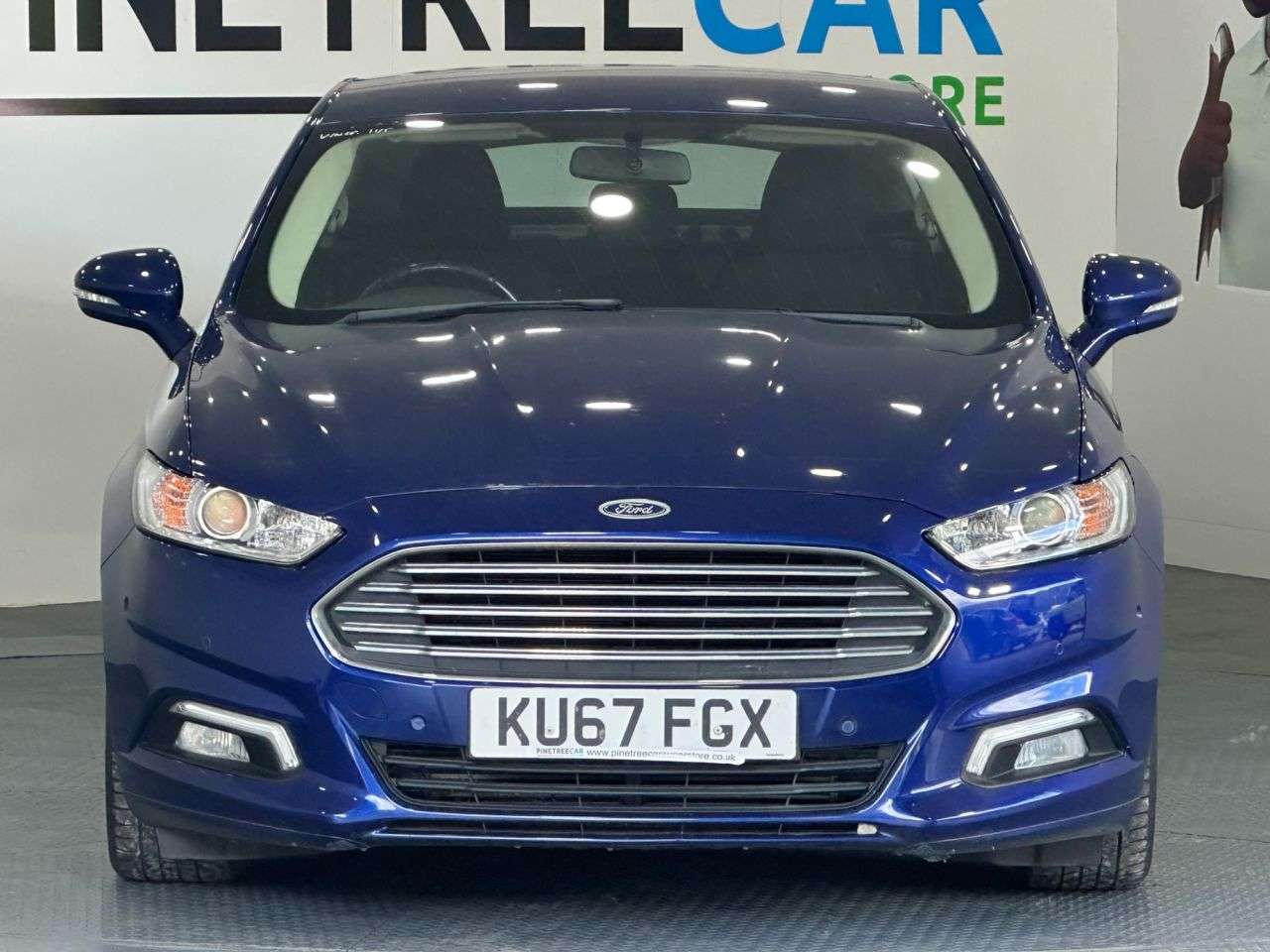 A 2017 FORD MONDEO 1.5 TDCi ECOnetic Zetec Hatchback 5dr Diesel Manual Euro 6 (s/s) (120 ps) A 2017 FORD MONDEO 1.5 TDCi ECOnetic Zetec Hatchback 5dr Diesel Manual Euro 6 (s/s) (120 ps)