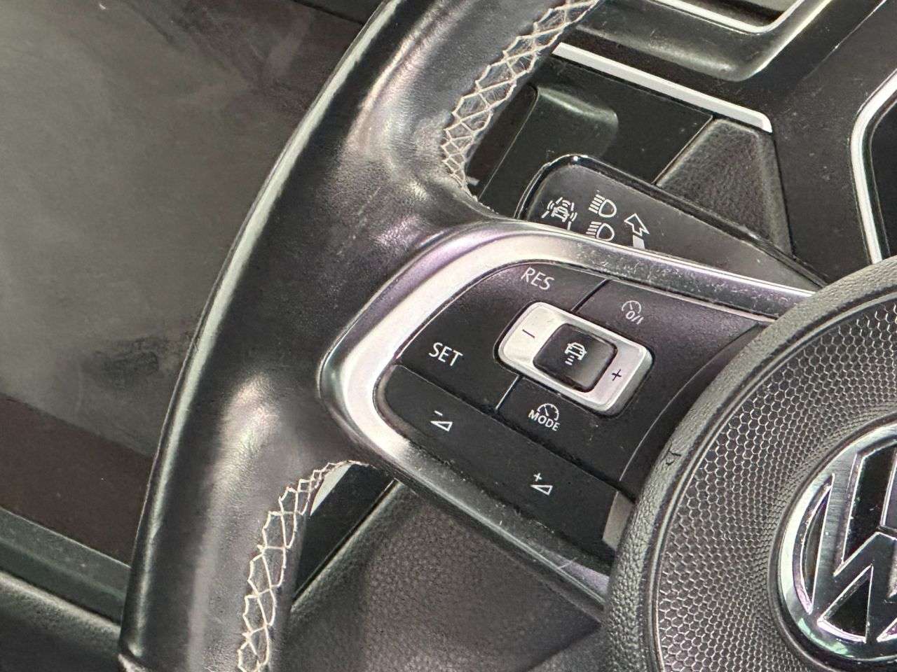 2018 VOLKSWAGEN TIGUAN 2018 VOLKSWAGEN TIGUAN