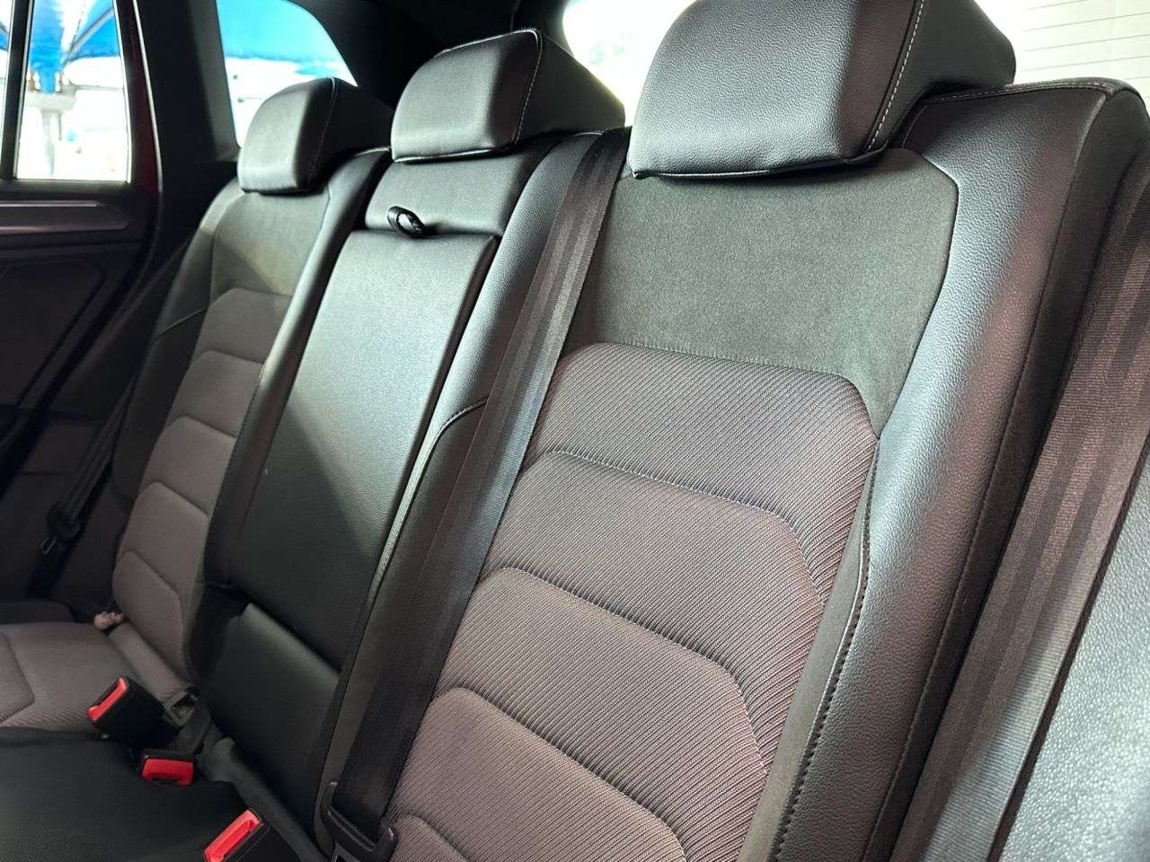 2018 VOLKSWAGEN TIGUAN 2018 VOLKSWAGEN TIGUAN