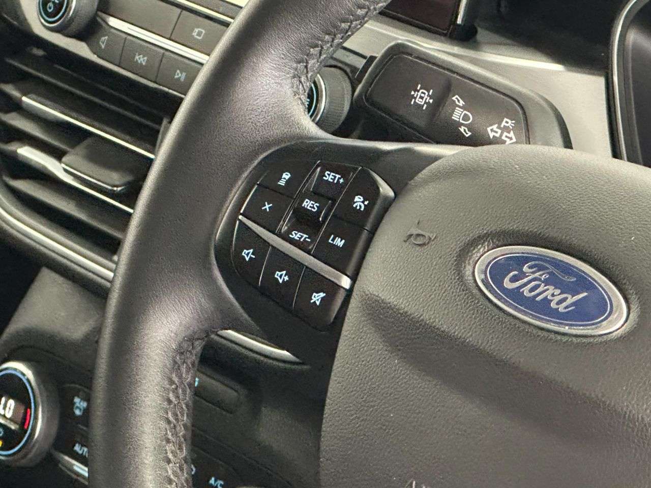 2020 FORD KUGA 2020 FORD KUGA