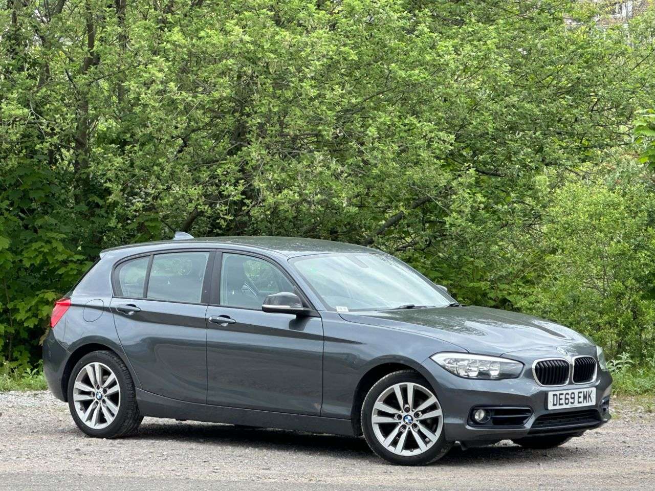 A 2019 BMW 1 SERIES 1.5 118i Sport Hatchback 5dr Petrol Manual Euro 6 (s/s) (136 ps) A 2019 BMW 1 SERIES 1.5 118i Sport Hatchback 5dr Petrol Manual Euro 6 (s/s) (136 ps)