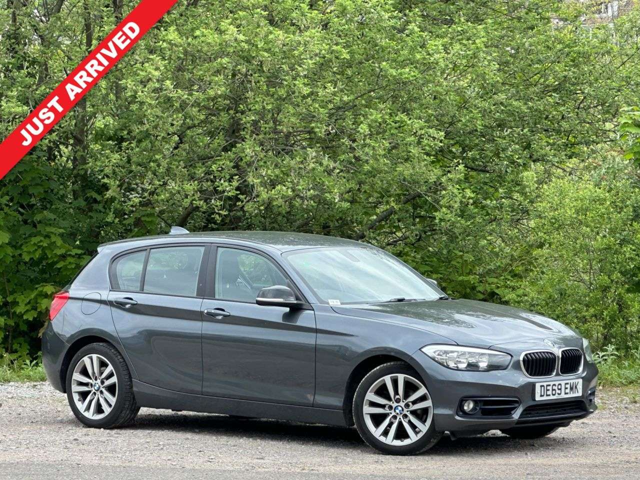 A 2019 BMW 1 SERIES 1.5 118i Sport Hatchback 5dr Petrol Manual Euro 6 (s/s) (136 ps) A 2019 BMW 1 SERIES 1.5 118i Sport Hatchback 5dr Petrol Manual Euro 6 (s/s) (136 ps)