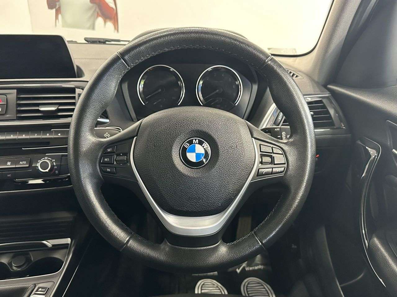 2019 BMW 1 SERIES 2019 BMW 1 SERIES