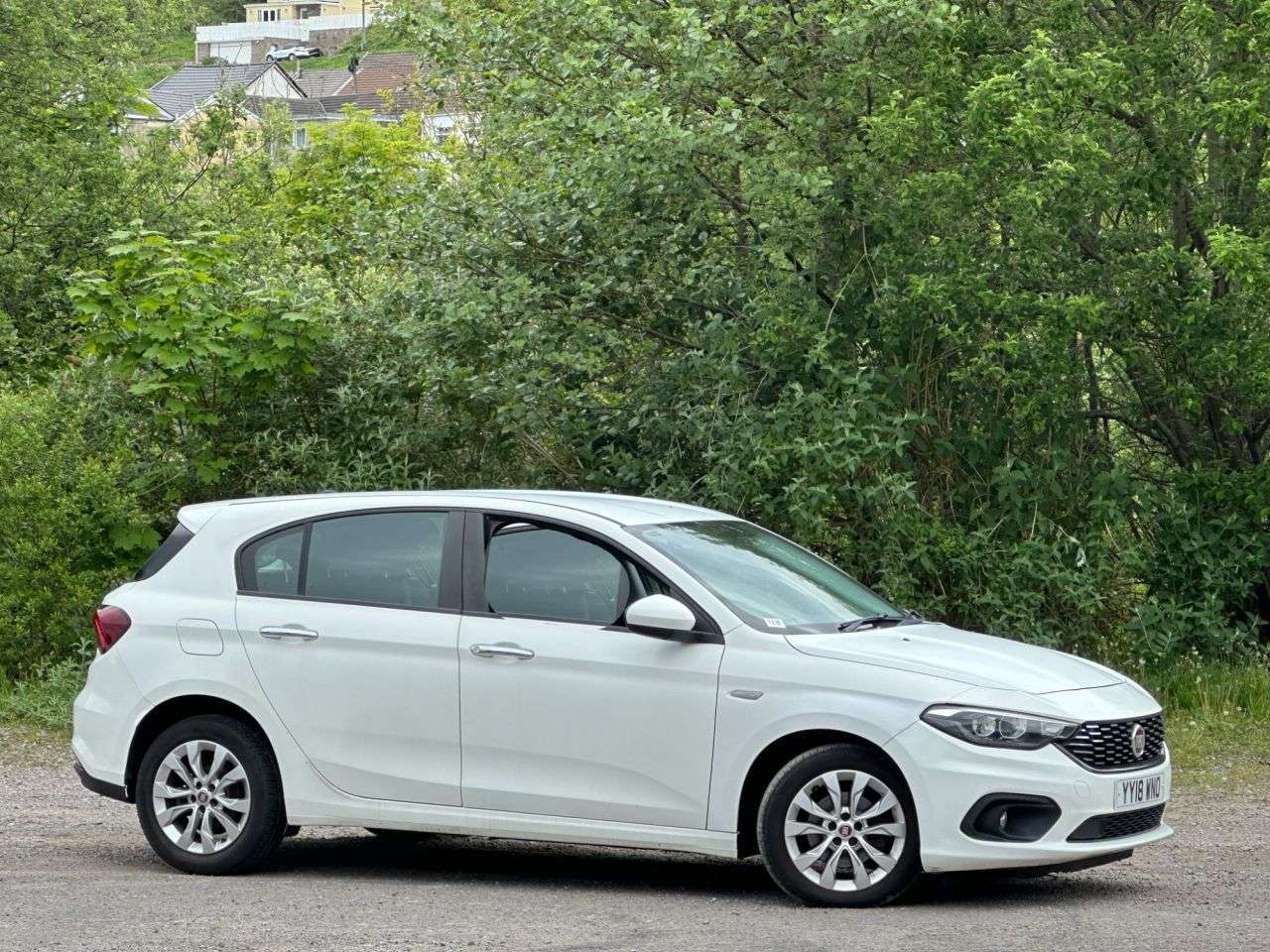 A 2018 FIAT TIPO 1.6 MultiJetII Easy Plus Hatchback 5dr Diesel Manual Euro 6 (s/s) (120 ps) A 2018 FIAT TIPO 1.6 MultiJetII Easy Plus Hatchback 5dr Diesel Manual Euro 6 (s/s) (120 ps)