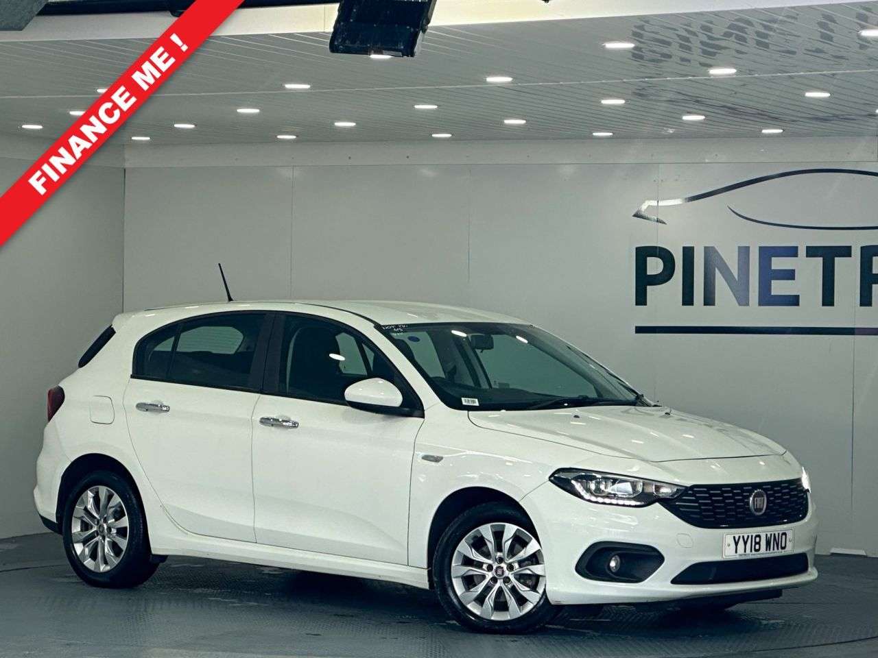 A 2018 FIAT TIPO 1.6 MultiJetII Easy Plus Hatchback 5dr Diesel Manual Euro 6 (s/s) (120 ps) A 2018 FIAT TIPO 1.6 MultiJetII Easy Plus Hatchback 5dr Diesel Manual Euro 6 (s/s) (120 ps)