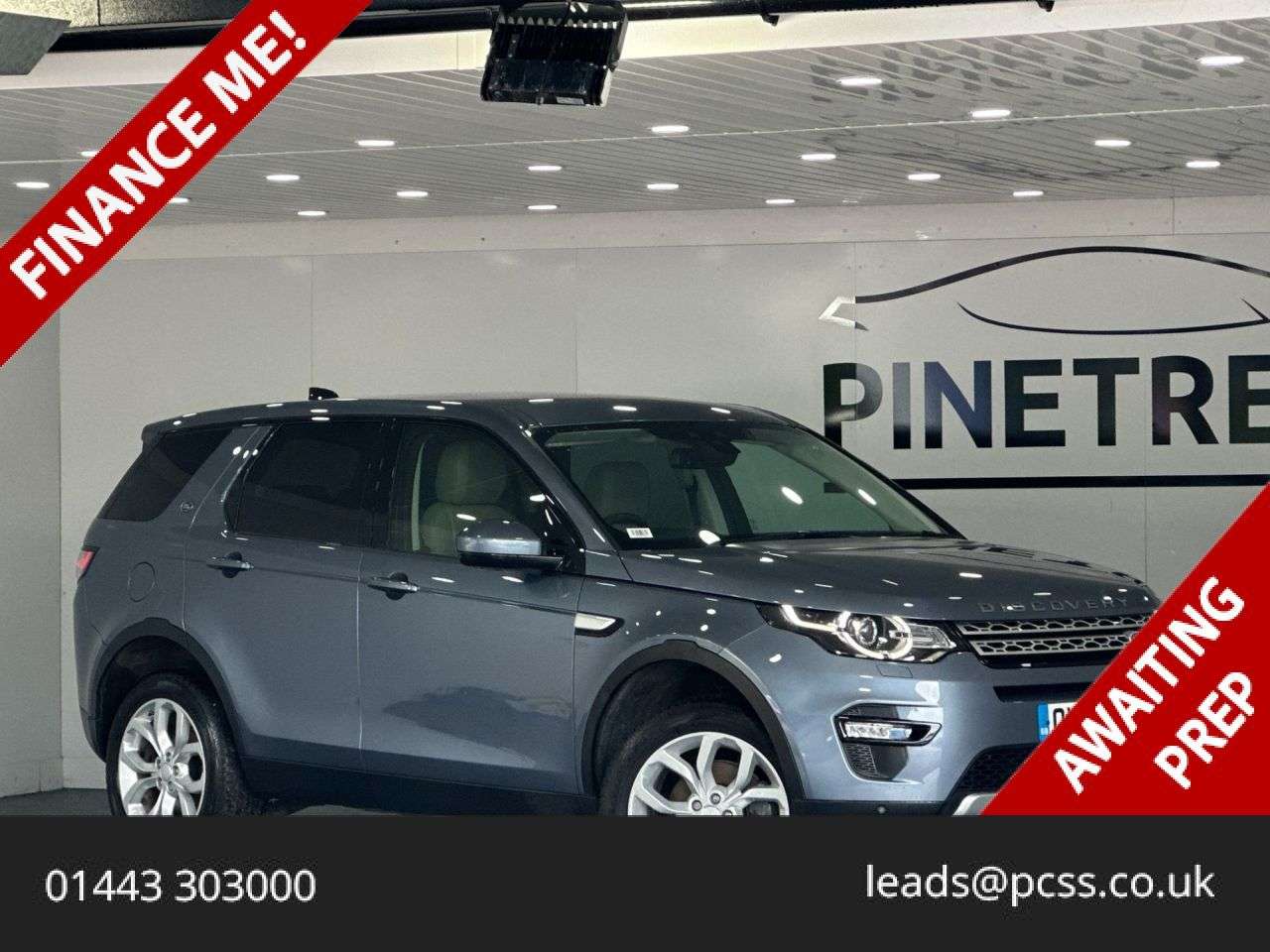 A 2017 LAND ROVER DISCOVERY SPORT 2.0 TD4 HSE SUV 5dr Diesel Auto 4WD Euro 6 (s/s) (180 ps) A 2017 LAND ROVER DISCOVERY SPORT 2.0 TD4 HSE SUV 5dr Diesel Auto 4WD Euro 6 (s/s) (180 ps)