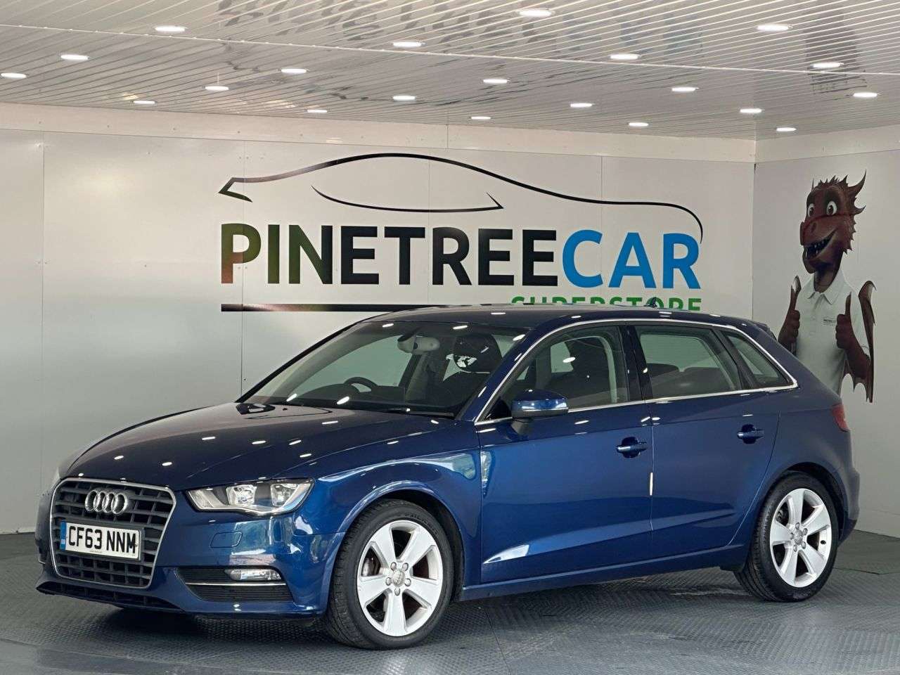 A 2014 AUDI A3 1.6 TDI Sport Sportback 5dr Diesel Manual Euro 5 (s/s) (105 ps) A 2014 AUDI A3 1.6 TDI Sport Sportback 5dr Diesel Manual Euro 5 (s/s) (105 ps)