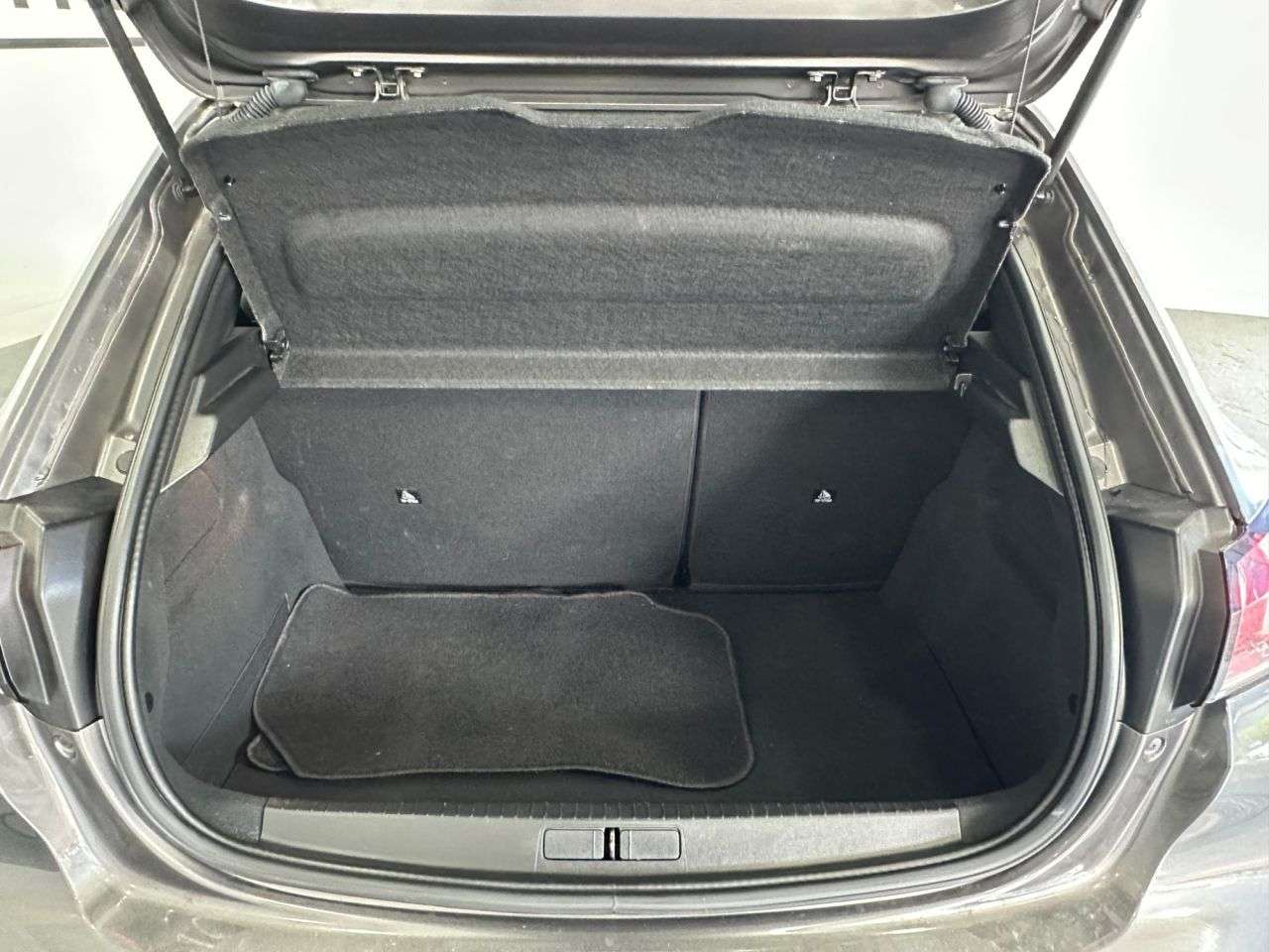 2020 PEUGEOT 208 2020 PEUGEOT 208