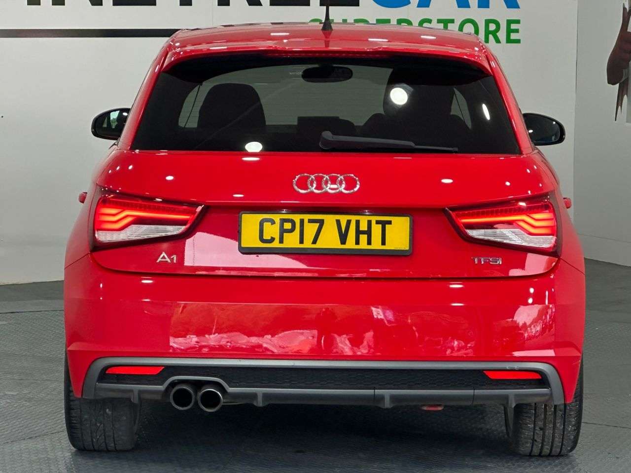 2017 AUDI A1 2017 AUDI A1