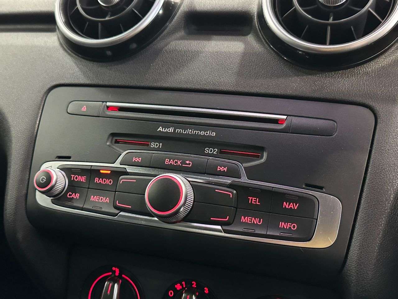 2017 AUDI A1 2017 AUDI A1