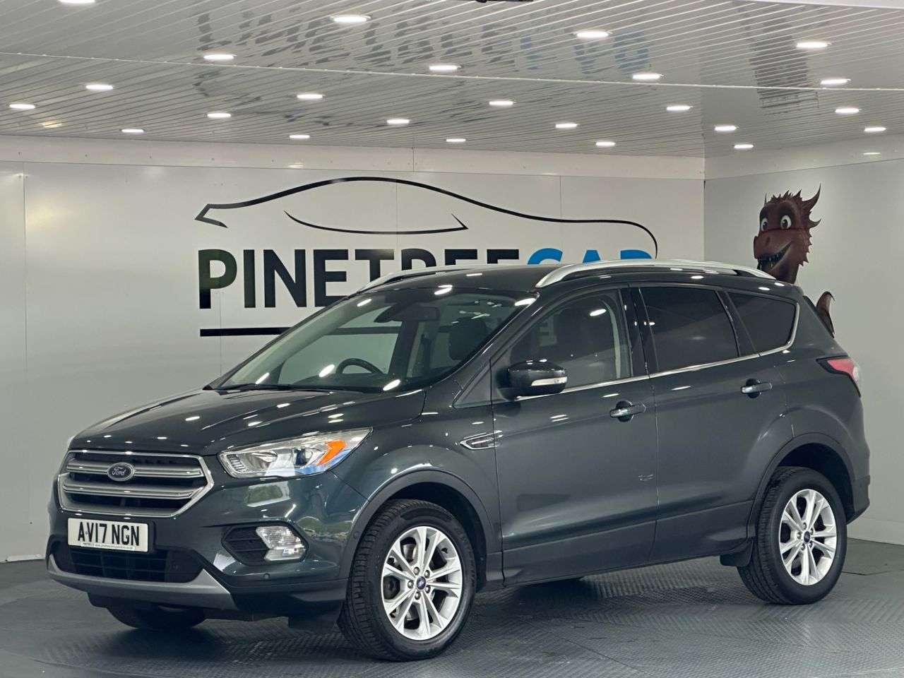 A 2017 FORD KUGA 2.0 TDCi Titanium SUV 5dr Diesel Manual Euro 6 (s/s) (150 ps) A 2017 FORD KUGA 2.0 TDCi Titanium SUV 5dr Diesel Manual Euro 6 (s/s) (150 ps)