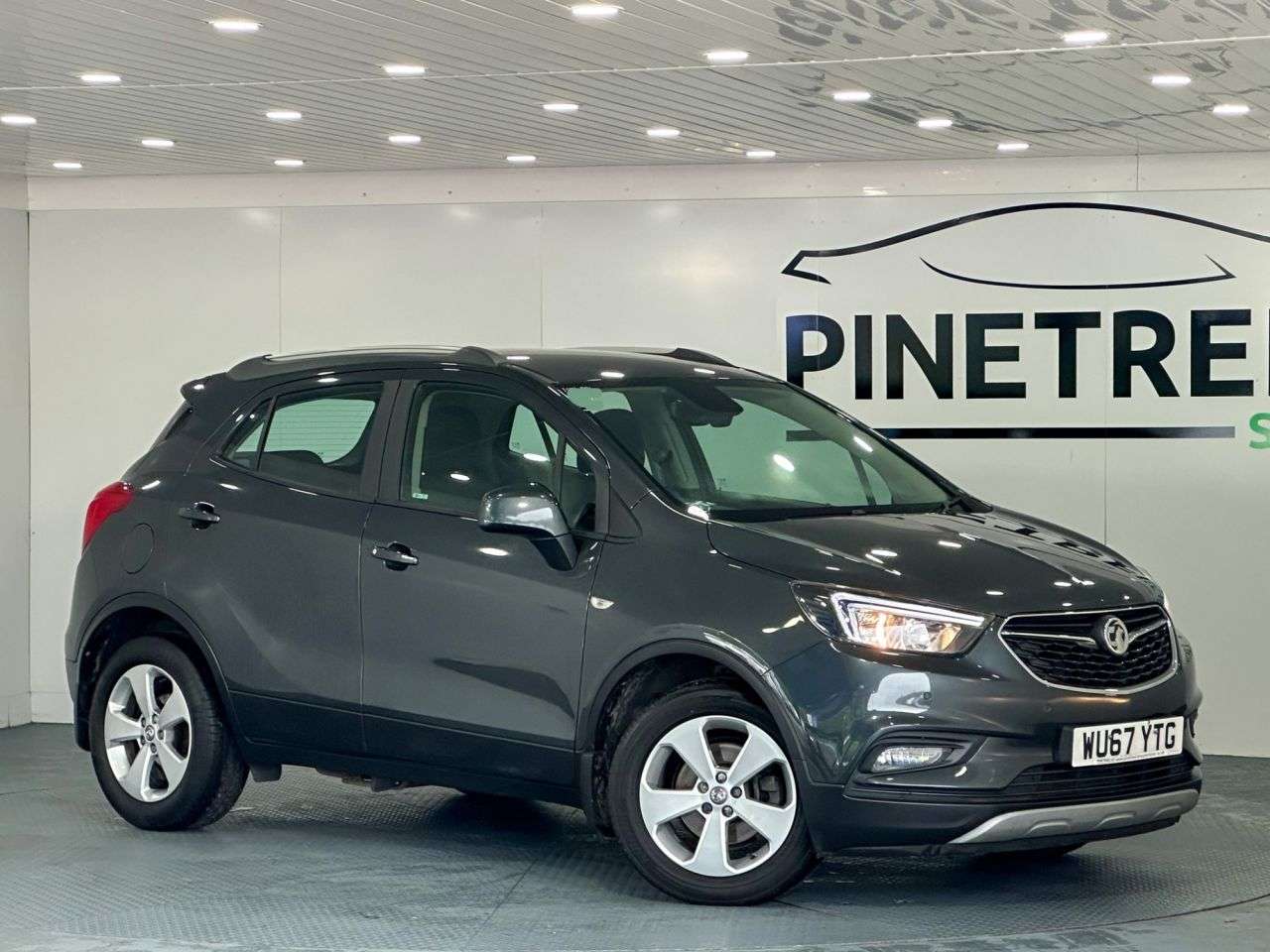 A 2017 VAUXHALL MOKKA X 1.6 CDTi ecoFLEX Active SUV 5dr Diesel Manual Euro 6 (s/s) 17in Alloy (136 A 2017 VAUXHALL MOKKA X 1.6 CDTi ecoFLEX Active SUV 5dr Diesel Manual Euro 6 (s/s) 17in Alloy (136