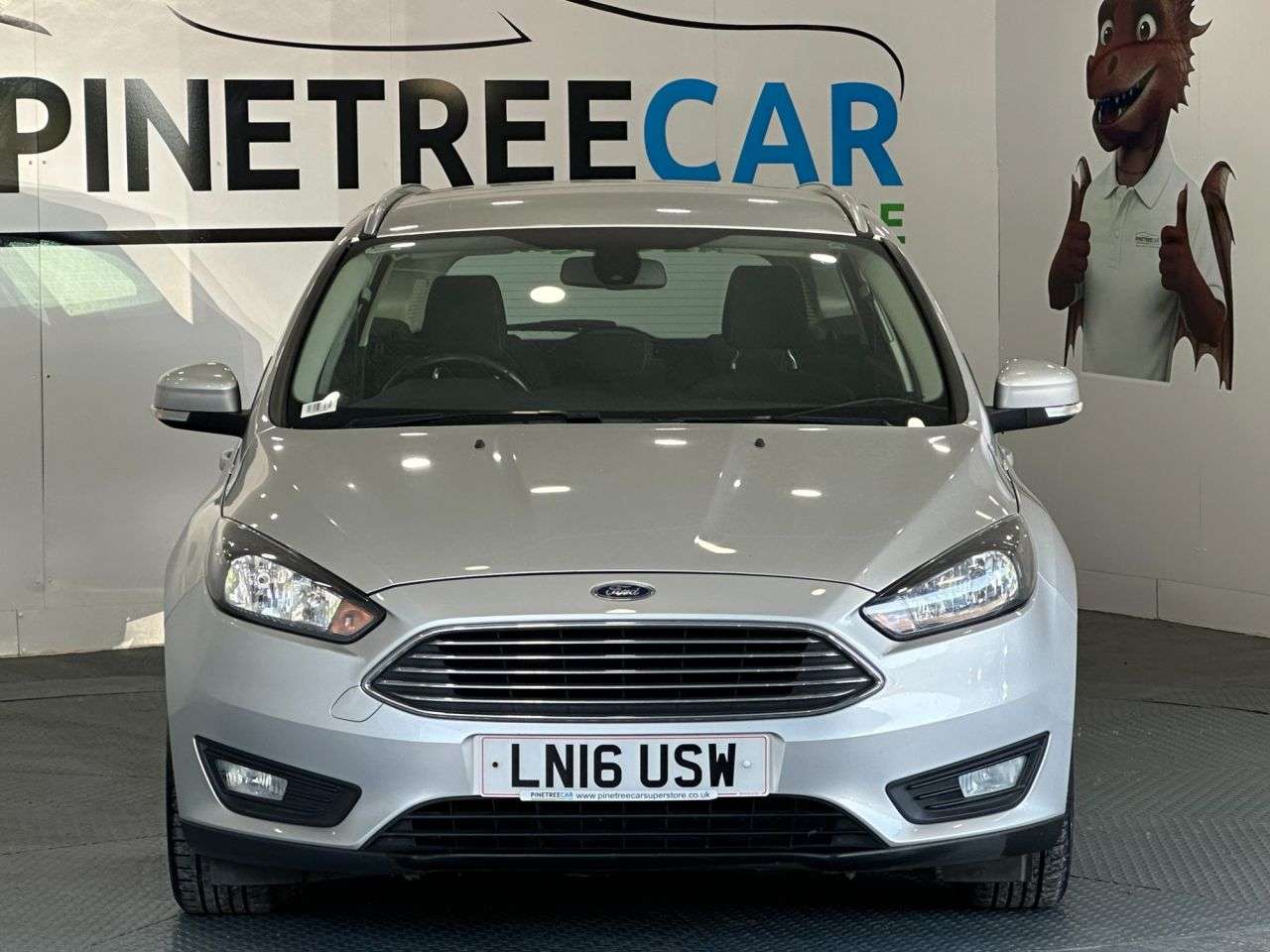 A 2016 FORD FOCUS 1.5 TDCi Zetec Estate 5dr Diesel Manual Euro 6 (s/s) (120 ps) A 2016 FORD FOCUS 1.5 TDCi Zetec Estate 5dr Diesel Manual Euro 6 (s/s) (120 ps)