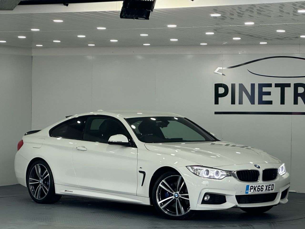 A 2016 BMW 4 SERIES 2.0 420d M Sport Coupe 2dr Diesel Auto Euro 6 (s/s) (190 ps) A 2016 BMW 4 SERIES 2.0 420d M Sport Coupe 2dr Diesel Auto Euro 6 (s/s) (190 ps)