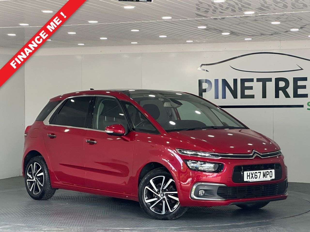 A 2017 CITROEN C4 PICASSO 1.6 BlueHDi Flair MPV 5dr Diesel Manual Euro 6 (s/s) (120 ps) A 2017 CITROEN C4 PICASSO 1.6 BlueHDi Flair MPV 5dr Diesel Manual Euro 6 (s/s) (120 ps)