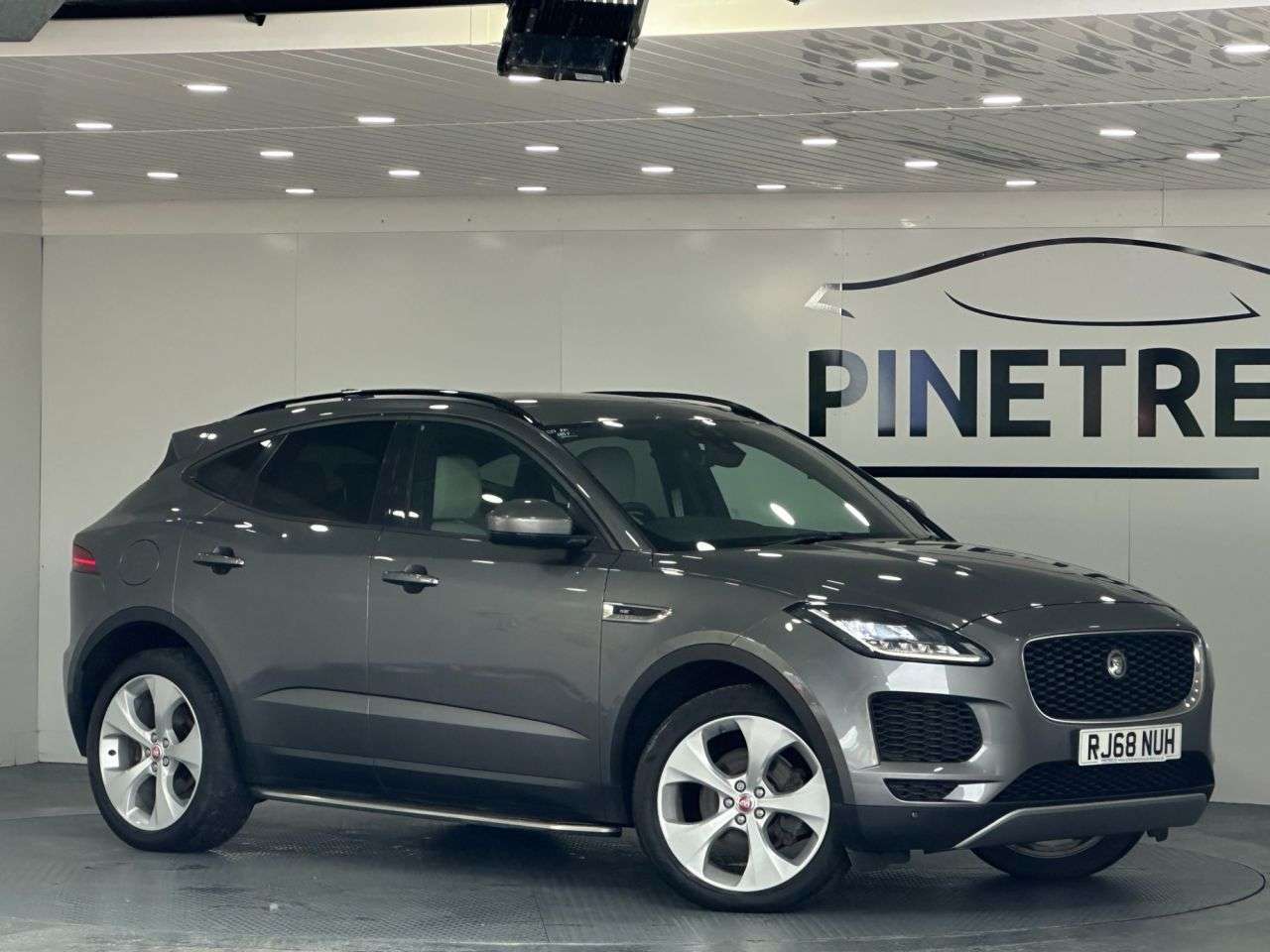 A 2018 JAGUAR E-PACE 2.0 D180 SE SUV 5dr Diesel Auto AWD Euro 6 (s/s) (180 ps) A 2018 JAGUAR E-PACE 2.0 D180 SE SUV 5dr Diesel Auto AWD Euro 6 (s/s) (180 ps)