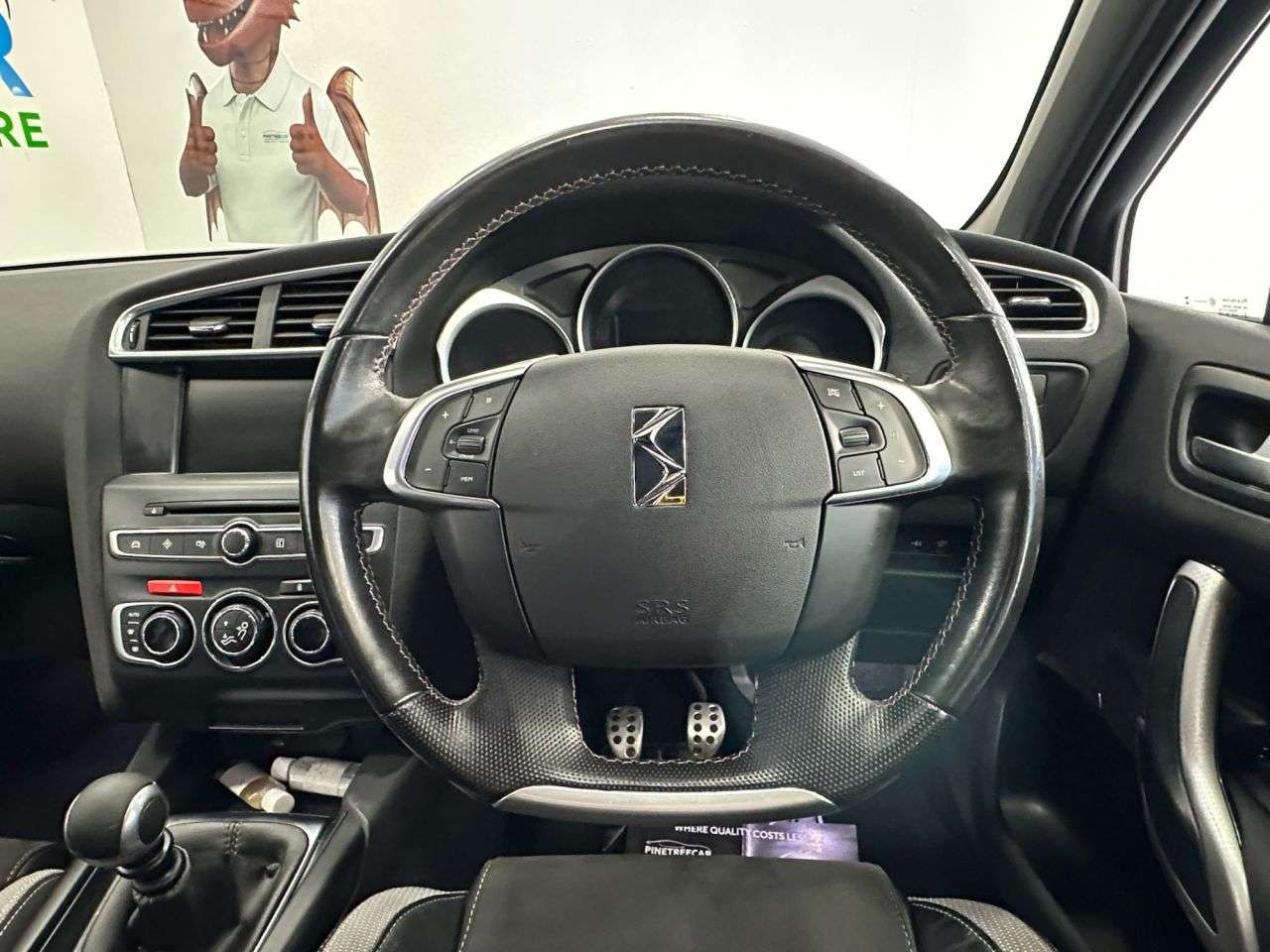 2017 DS AUTOMOBILES DS 4 2017 DS AUTOMOBILES DS 4