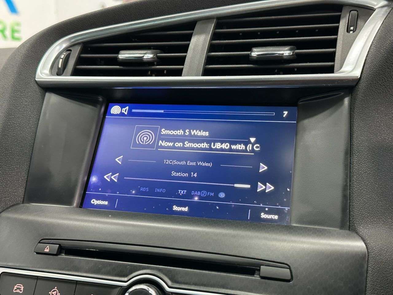 2017 DS AUTOMOBILES DS 4 2017 DS AUTOMOBILES DS 4