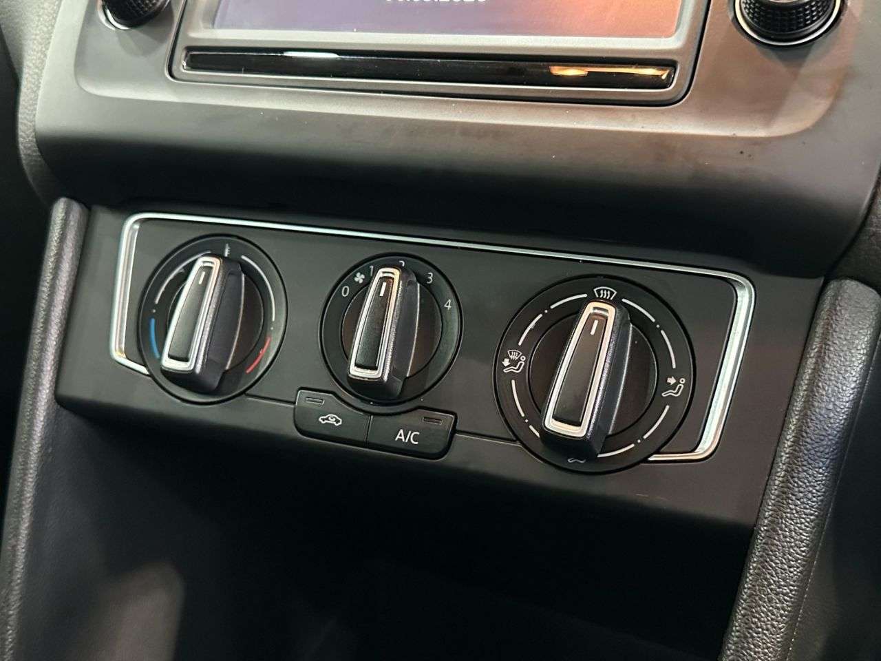 2014 VOLKSWAGEN POLO 2014 VOLKSWAGEN POLO